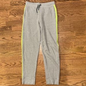 Gap Boy’s Athletic Jogger Pants Grey Size XXL